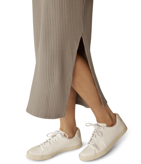 Women's Well Traveled Midi Dress